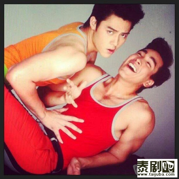 泰星Nadech&Pong&Wier&Kenp&son等秀完美胸肌4