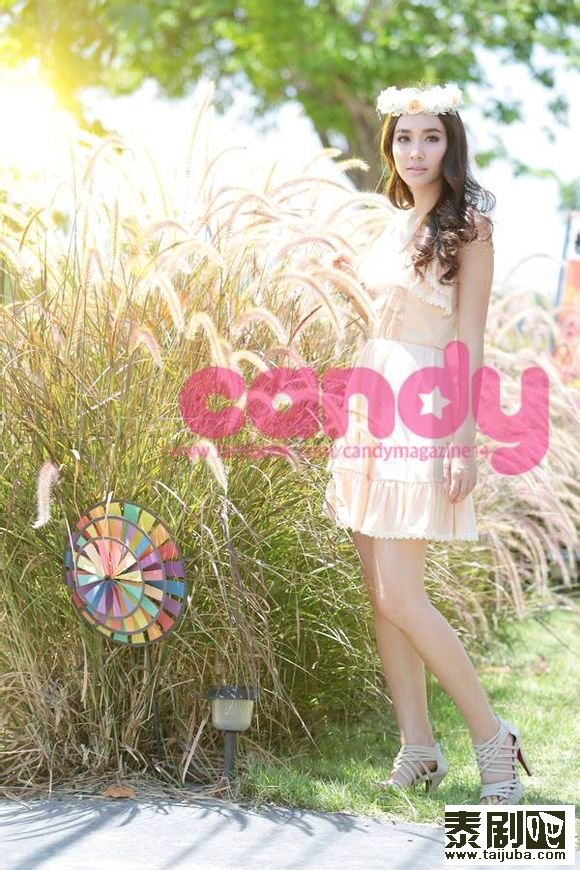 泰星Min《Candy》杂志清纯写真照片