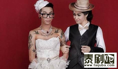 Jazz Chuanchen和Nong Jang的婚礼奢华结婚礼服8