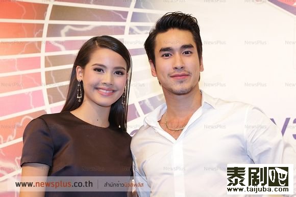 Nadech与Yaya取得最佳男演员、女演员奖 Bowie否认因圈中男子而感情受伤0