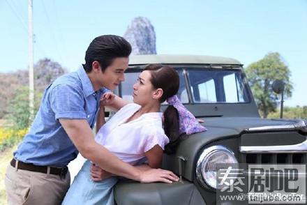 泰剧《爱妻》主演James Jirayu 和Bella剧照