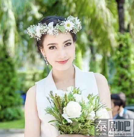 泰星Taew参加Gubgib婚礼