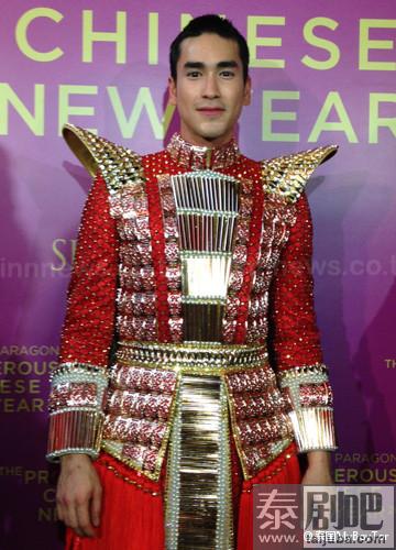 泰星Nadech