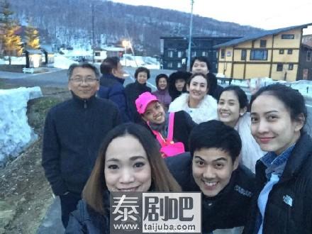 泰星Taew与家人宋干节一起日本旅游