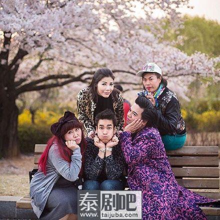 泰星nadech与家人及经纪人Ae宋干节韩国旅游