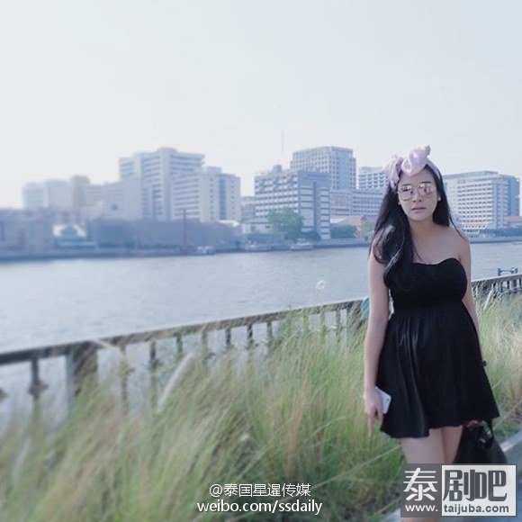 泰国明星准妈妈Kratae怀孕美照