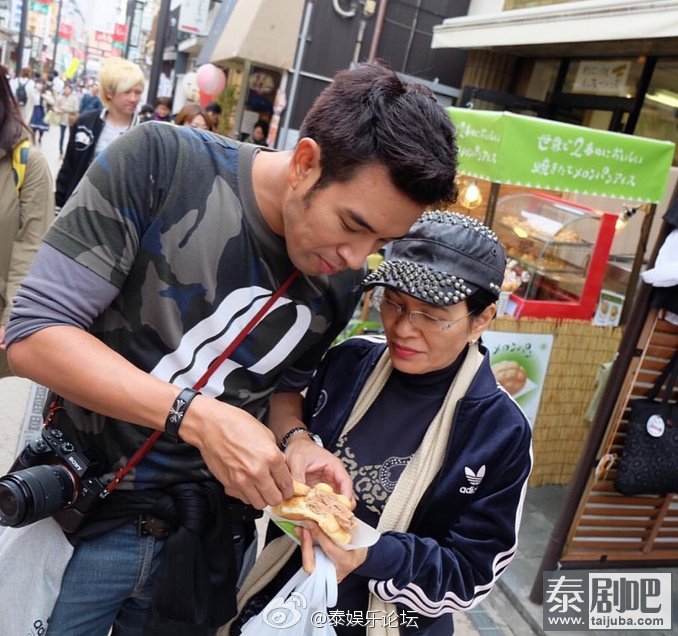 泰星Great与家人日本度假照