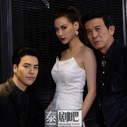 泰星Baifern吕爱惠主演《天鹅王座》剧照