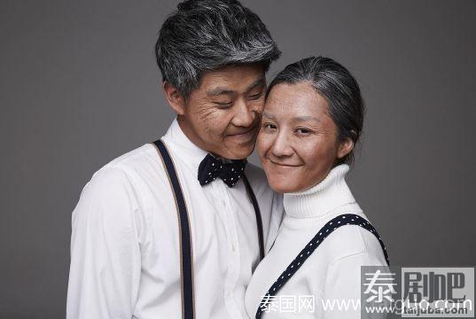 泰星Mum之女Em与未婚夫婚纱照