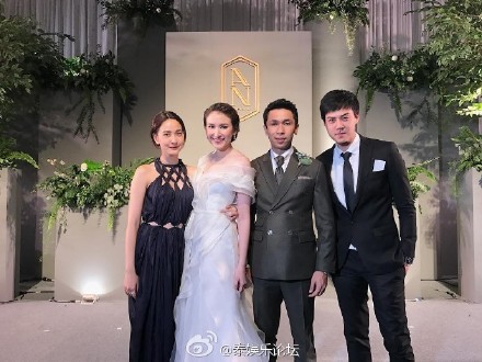 泰星Matt与Taew都携男友参加友人婚礼