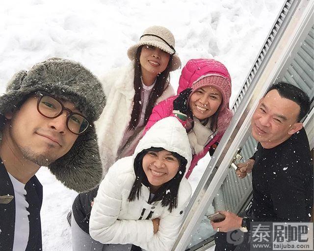 泰星Nadech&Ken新年举家出游北海道