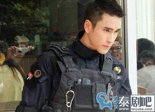 泰星Nadech