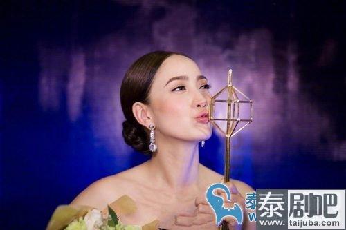 泰星Taew二次拿下金奖最佳女主