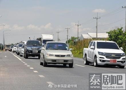 泰国新年宋干节“春运”返乡热潮 拥堵模式开启