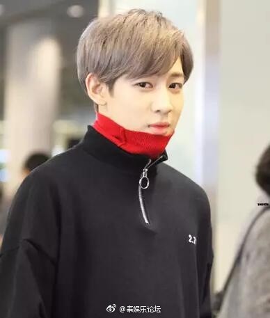 中泰混血明星Bambam