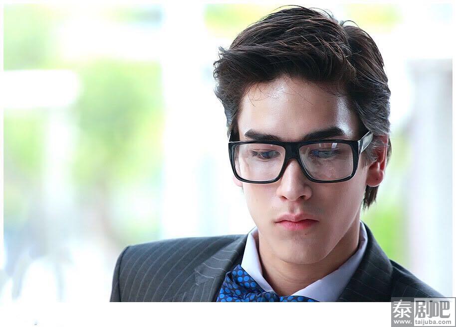 泰星Nadech