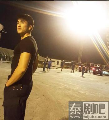 泰星Nadech