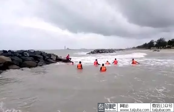 泰国旅游游客下海遇难