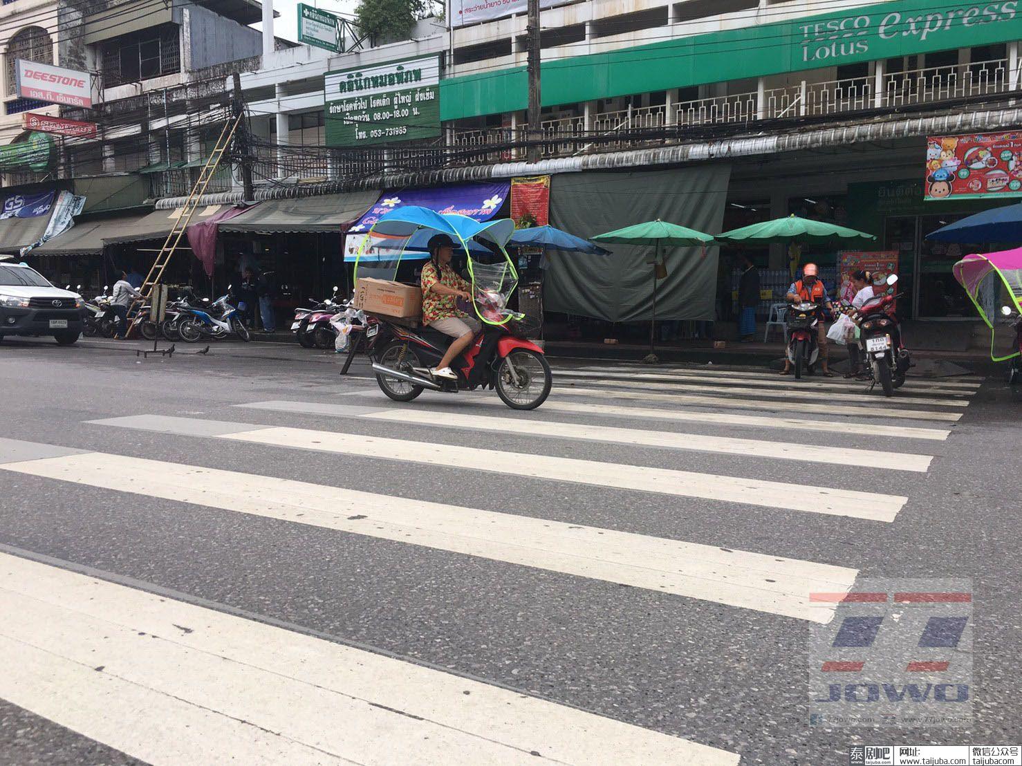 中国产摩托车雨棚风靡泰国