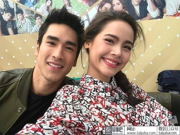 泰星Nadech与Yaya